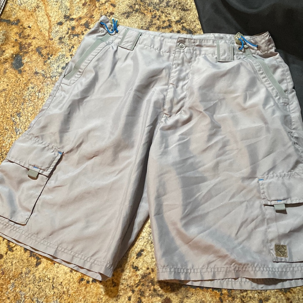 Red Sand brand 34 cargo board shorts gray adjustable tight side strings
